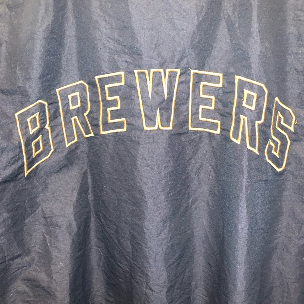 Milwaukee Brewers Jacket - Picture 6 of 8